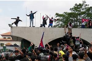 ਨੇਪਾਲ ਵਿੱਚ ਪ੍ਰਦਰਸ਼ਨਕਾਰੀਆਂ ਦੀ ਦਹਿਸ਼ਤ