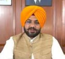 ਫਾਜ਼ਿਲਕਾ ਦੇ ਹੜ੍ਹ ਪ੍ਰਭਾਵਿਤ ਇਲਾਕਿਆਂ ਵਿੱਚ ਸਰਕਾਰ ਤੇ ਸਮਾਜਸੇਵੀਆਂ ਦੇ ਯਤਨਾਂ ਨਾਲ ਆਈ ਰਾਹਤ, ਮੰਤਰੀ ਤਰੁਣਪ੍ਰੀਤ ਸਿੰਘ ਸੌਂਦ ਨੇ ਨਿਭਾਈ ਮੁੱਖ ਭੂਮਿਕਾ