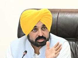 ਭਗਵੰਤ ਸਿੰਘ ਮਾਨ ਦੀ ਅਗਵਾਈ ਵਿੱਚ ਪੰਜਾਬ ਵਜ਼ਾਰਤ ਨੇ ਇਤਿਹਾਸਕ ਫੈਸਲੇ ਲੈ ਕੇ ਹੜ੍ਹ ਪੀੜਤਾਂ ਨਾਲ ਇਕਜੁਟਤਾ ਪ੍ਰਗਟਾਈ  