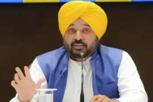 ਮੁੱਖ ਮੰਤਰੀ ਖੜ੍ਹੇ ਹੜ੍ਹ ਪੀੜਤਾਂ ਨਾਲ :ਪੰਜਾਬ ਸਰਕਾਰ ਨੇ ਕਾਇਮ ਕੀਤੀ ਲੋਕਤੰਤਰ ਦੀ ਸੱਚੀ ਮਿਸਾਲ