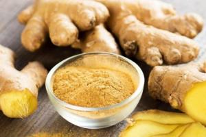 ਦੁੱਧ ਵਿੱਚ ਉਬਾਲ ਕੇ ਪੀਓ ਸੁੱਕੀ ਅਦਰਕ ਸਿਹਤ ਲਈ ਕਈ ਤਰੀਕੇ ਨਾਲ ਲਾਭਦਾਇਕ ਹੈ