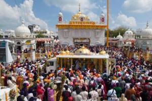 ਸ੍ਰੀ ਹਜ਼ੂਰ ਸਾਹਿਬ ਵਿਖੇ ਗੁਰਤਾਗੱਦੀ ਗੁਰਪੁਰਬ ਸ੍ਰੀ ਗੁਰੂ ਗ੍ਰੰਥ ਸਾਹਿਬ ਜੀ ਮਹਾਰਾਜ ਧੂਮ ਧਾਮ ਨਾਲ ਮਨਾਇਆ