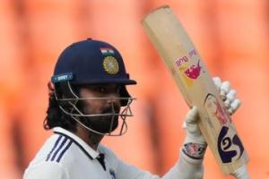 ਕੇਐਲ ਰਾਹੁਲ ਨੇ ਵੈਸਟਇੰਡੀਜ਼ ਵਿਰੁੱਧ ਅਹਿਮਦਾਬਾਦ ਵਿੱਚ ਪਹਿਲੇ ਟੈਸਟ ਦੀ ਪਹਿਲੀ ਪਾਰੀ ਵਿੱਚ ਸੈਂਕੜਾ ਲਗਾਇਆ