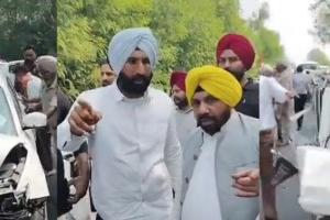  ਗੁਰਦਾਸਪੁਰ ਦੇ ਕਲਾਨੌਰ ਨੇੜੇ ਕੈਬਨਿਟ ਮੰਤਰੀ ਹਰਭਜਨ ਸਿੰਘ ETO ਦੇ ਕਾਫਲੇ ਦਾ ਹਾਦਸਾ ਹੋਇਆ 