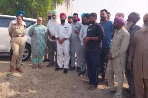 ਡਿਪਟੀ ਕਮਿਸ਼ਨਰ ਅਤੇ ਐਸ. ਐਸ. ਪੀ ਨੇ ਪਰਾਲੀ ਪ੍ਰਬੰਧਨ ਨੂੰ ਮਜ਼ਬੂਤੀ ਨਾਲ ਲਾਗੂ ਕਰਨ ਦੇ ਉਦੇਸ਼ ਨਾਲ ਵੱਖ-ਵੱਖ ਪਿੰਡਾਂ ਦਾ ਕੀਤਾ ਦੌਰਾ 