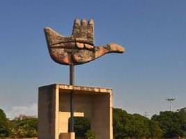  ਕੇਂਦਰ ਵੱਲੋਂ ਚੰਡੀਗੜ੍ਹ ਨੂੰ ਧਾਰਾ 240 ਅਧੀਨ ਲਿਆਉਣ ਦੀ ਤਿਆਰੀ ਕਰਨ ਨਾਲ ਪੰਜਾਬ ਦੀਆਂ ਰਾਜਨੀਤਿਕ ਪਾਰਟੀਆਂ ਉਥਲ-ਪੁਥਲ ਦੀ ਸਥਿਤੀ ਵਿੱਚ 