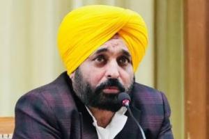 ਮਾਨ ਸਰਕਾਰ ਨੇ ਪੰਜਾਬ ਵਿੱਚ ਮਿਡ-ਡੇ ਮੀਲ ਵਿੱਚ ਕੀਤੇ ਵੱਡੇ ਸੁਧਾਰ: ਬਿਹਤਰ ਮੈਨਿਊ, ਫਲ, ਯੂਕੇਜੀ ਕਵਰੇਜ, ਸੰਭਾਵੀ ਨਾਸ਼ਤਾ, ਅਤੇ 44,301 ਔਰਤਾਂ ਨੂੰ ਰੁਜ਼ਗਾਰ