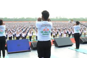 ਸੀਐਮ ਦੀ ਯੋਗਸ਼ਾਲਾ’ ਨੇ ਰਚਿਆ ਇਤਿਹਾਸ; 2 ਲੱਖ ਲੋਕ ਰੋਜ਼ਾਨਾ ਕਰ ਰਹੇ ਮੁਫ਼ਤ ਯੋਗ, 4,500 ਤੋਂ ਜ਼ਿਆਦਾ ਕਲਾਸਾਂ ਅਤੇ 2,600+ ਨੌਜਵਾਨਾਂ ਨੂੰ ਮਿਲੀ ਨੌਕਰੀ