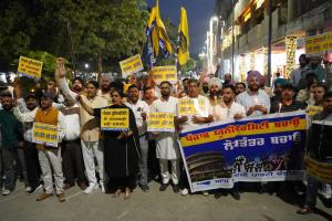 ਪੰਜਾਬ ਦੀ ਵਿਰਾਸਤ 'ਤੇ ਭਾਜਪਾ ਦਾ ਹਮਲਾ! AAP ਸਾਂਸਦ ਬੋਲੇ- ਯੂਨੀਵਰਸਿਟੀ ਦੀ ਸੈਨੇਟ ਨੂੰ ਇਹ ਨੋਟੀਫਿਕੇਸ਼ਨ ਭੰਗ ਨਹੀਂ ਕਰ ਸਕਦਾ, 