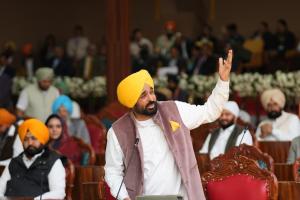 ਪੰਜਾਬ ਸਰਕਾਰ ਨੇ ਹਿੰਦ ਦੀ ਚਾਦਰ ਸ਼੍ਰੀ ਗੁਰੂ ਤੇਗ਼ ਬਹਾਦਰ ਜੀ ਦੀ 350ਵੀਂ ਸ਼ਹੀਦੀ ਵਰ੍ਹੇਗੰਢ ਨੂੰ ਬਣਾਇਆ ਇਤਿਹਾਸਕ ਤੇ ਯਾਦਗਾਰ: ਪਹਿਲੀ ਵਾਰ ਵਿਸ਼ੇਸ਼ ਵਿਧਾਨ ਸਭਾ ਸੈਸ਼ਨ ਚੰਡੀਗੜ੍ਹ ਤੋਂ ਬਾਹਰ, ਪਵਿੱਤਰ ਸ਼ਹਿਰ ਸ਼੍ਰੀ ਆਨੰਦਪੁਰ ਸਾਹਿਬ ਵਿਚ ਹੋਇਆ