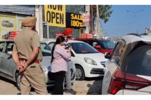 ਮੋਹਾਲੀ ਦੇ ਜ਼ੀਰਕਪੁਰ ਵਿੱਚ ਦਿਨ-ਦਿਹਾੜੇ ਗੋਲੀਬਾਰੀ ਦੀ ਘਟਨਾ ਵਾਪਰੀ