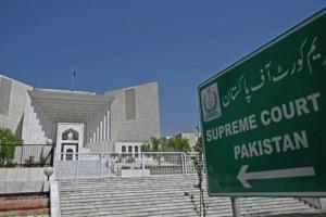 ਪਾਕਿਸਤਾਨ ਵਿੱਚ ਸੰਵਿਧਾਨਕ ਸੋਧ ਦੀ ਮੰਗ ਨੂੰ ਲੈ ਕੇ ਵਕੀਲਾਂ ਨੇ ਵੱਡੇ ਪੱਧਰ 'ਤੇ ਵਿਰੋਧ ਪ੍ਰਦਰਸ਼ਨ ਕੀਤਾ