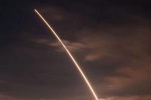 ਅਮਰੀਕਾ ਨੇ ਕੈਲੀਫੋਰਨੀਆ ਦੇ ਵੈਂਡੇਨਬਰਗ ਏਅਰ ਫੋਰਸ ਬੇਸ ਤੋਂ ਮਿੰਟਮੈਨ-3 ਇੰਟਰਕੌਂਟੀਨੈਂਟਲ ਬੈਲਿਸਟਿਕ ਪ੍ਰਮਾਣੂ ਮਿਜ਼ਾਈਲ ਦਾ ਪ੍ਰੀਖਣ ਕੀਤਾ ਹੈ