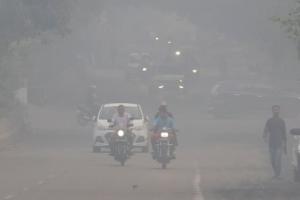 ਦਿੱਲੀ ਵਿੱਚ ਹਵਾ ਦੀ ਗੁਣਵੱਤਾ ਬਹੁਤ ਮਾੜੀ,ਕਈ ਖੇਤਰਾਂ ਵਿੱਚ AQI 300 ਤੋਂ ਵੱਧ, ਸਾਹ ਲੈਣ ਵਿੱਚ ਮੁਸ਼ਕਲ 