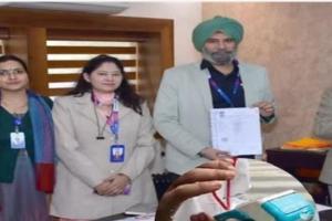  ਦਿੱਲੀ ਟ੍ਰੈਫਿਕ ਪੁਲਿਸ ਨੇ ਹਾਲ ਹੀ ਵਿੱਚ UPI ਰਾਹੀਂ ਘਰ ਬੈਠੇ ਟ੍ਰੈਫਿਕ ਜੁਰਮਾਨੇ ਭਰਨ ਦੀ ਨਵੀਂ ਡਿਜੀਟਲ ਸਹੂਲਤ ਸ਼ੁਰੂ ਕੀਤੀ 