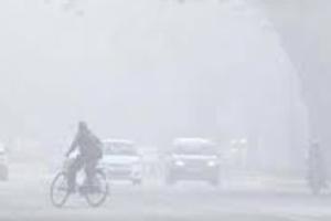 ਅੱਜ ਸਵੇਰੇ ਲਖਨਊ, ਕਾਨਪੁਰ, ਬਾਰਾਬੰਕੀ, ਅਯੁੱਧਿਆ ਅਤੇ ਸੁਲਤਾਨਪੁਰ ਸਮੇਤ 40 ਜ਼ਿਲ੍ਹਿਆਂ ਵਿੱਚ ਸੰਘਣੀ ਧੁੰਦ ਛਾਈ ਹੋਈ ਹੈ