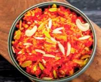 ਖੰਡ ਦੀ ਬਜਾਏ ਗੁੜ ਪਾ ਕੇ ਬਣਾਓ ਸੁਆਦੀ ਗਾਜਰ ਦਾ ਹਲਵਾ,ਸਿੱਖੋ ਇਸਦੀ ਆਸਾਨ ਵਿਧੀ