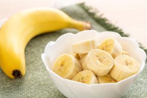 ਰੋਜ਼ਾਨਾ ਕੇਲੇ ਖਾਣ ਨਾਲ ਸਰੀਰ ਨੂੰ ਬਹੁਤ ਸਾਰੇ ਪੌਸ਼ਟਿਕ ਫਾਇਦੇ ਮਿਲਦੇ ਹਨ