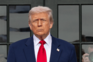 ਅਮਰੀਕੀ ਰਾਸ਼ਟਰਪਤੀ ਡੋਨਾਲਡ ਟਰੰਪ ਨੇ ਮੰਗਲਵਾਰ ਨੂੰ ਭਾਰਤ ਤੇ ਪਾਕਿਸਤਾਨ ਵਿਚਕਾਰ ਫੌਜੀ ਟਕਰਾਅ ਨੂੰ ਰੋਕਣ ਦੇ ਆਪਣੇ ਦਾਅਵੇ ਨੂੰ ਦੁਹਰਾਇਆ