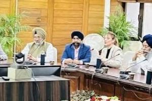 ਦਿੱਲੀ ਸਿੱਖ ਗੁਰਦੁਆਰਾ ਪ੍ਰਬੰਧਕ ਕਮੇਟੀ ਅਤੇ ਐਨ.ਡੀ.ਐਮ.ਸੀ. ਵੱਲੋਂ ਇਤਿਹਾਸਕ ਸਿੱਖ ਧਾਰਮਿਕ ਸਥਾਨਾਂ ਦੇ ਵਿਕਾਸ ਤੇ ਸੁੰਦਰਤਾ ਲਈ ਵਿਚਾਰ-ਵਟਾਂਦਰਾ : ਹਰਮੀਤ ਸਿੰਘ ਕਾਲਕਾ