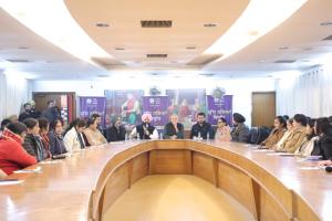 ਯੁੱਧ ਨਸ਼ਿਆਂ ਵਿਰੁੱਧ’; ਪੰਜਾਬ ਸਰਕਾਰ ਸਕੂਲ ਅਧਾਰਿਤ ਐਕਸ਼ਨ ਪ੍ਰੋਗਰਾਮ ਰਾਹੀਂ ਨੌਜਵਾਨ ਮਨਾਂ ਦੀ ਰੱਖਿਆ ਕਰੇਗੀ : ਹਰਜੋਤ ਸਿੰਘ ਬੈਂਸ