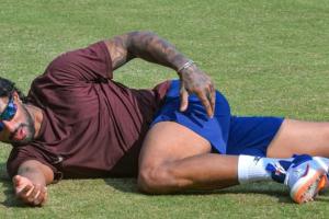 ਸਟਾਰ ਬੱਲੇਬਾਜ਼ ਤਿਲਕ ਵਰਮਾ ਨੂੰ ਅਚਾਨਕ ਕਰਵਾਉਣਾ ਪਿਆ ਆਪ੍ਰੇਸ਼ਨ