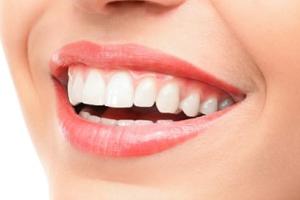 ਦੰਦਾਂ ਵਿੱਚ ਤੱਤਾ-ਠੰਡਾ ਲੱਗੇ ਤਾਂ ਅਪਣਾਓ ਇਹ ਘਰੇਲੂ ਉਪਾਅ