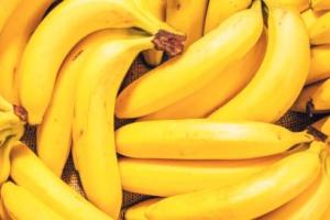 ਕੇਲੇ ਖਾਣ ਨਾਲ ਸਰੀਰ ਨੂੰ ਮਿਲਣਗੇ ਕਮਾਲ ਦੇ ਫਾਇਦੇ, ਦੂਰ ਰਹਿਣਗੀਆਂ ਬੀਮਾਰੀਆਂ