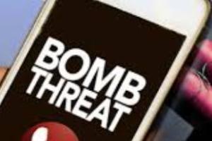 9 ਫਰਵਰੀ, 2026 ਨੂੰ, ਦਿੱਲੀ ਦੇ ਕਈ ਸਕੂਲਾਂ ਨੂੰ ਸੋਮਵਾਰ ਸਵੇਰੇ ਬੰਬ ਨਾਲ ਉਡਾਉਣ ਦੀ ਧਮਕੀ ਵਾਲੇ ਈਮੇਲ ਜਾਂ ਕਾਲ ਮਿਲੇ