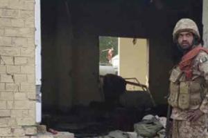 ਪਾਕਿਸਤਾਨ ਵਿੱਚ ਸਟੇਸ਼ਨਾਂ 'ਤੇ ਅੱਤਵਾਦੀ ਹਮਲੇ,ਸਟੇਸ਼ਨ ਹਾਊਸ ਅਫਸਰ ਅਤੇ 3 ਹੋਰ ਮਾਰੇ ਗਏ