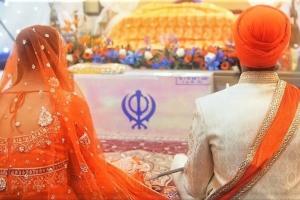 ਤਮਿਲਨਾਡੂ ਸਰਕਾਰ ਨੇ ਵਿਧਾਨ ਸਭਾ ਚੋਣਾਂ ਤੋਂ ਪਹਿਲਾਂ ਸੂਬੇ ਦੇ ਸਿੱਖਾਂ ਨੂੰ ਤੋਹਫ਼ਾ ਦਿੰਦੇ ਅਨੰਦ ਮੈਰਿਜ ਐਕਟ ਨੂੰ ਲਾਗੂ ਕਰ ਦਿੱਤਾ ਹੈ