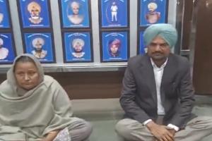 ਪੰਜਾਬੀ ਸਿੰਗਰ ਸਿੱਧੂ ਮੂਸੇਵਾਲਾ ਦੇ ਮਾਤਾ ਚਰਨ ਕੌਰ ਦੇ ਬਿਆਨਾਂ ਦ ਆਧਾਰ ‘ਤੇ ਮਾਨਸਾ ਪੁਲਿਸ ਨੇ ਇੱਕ ਕੰਪਨੀ ਸਮੇਤ ਤਿੰਨ ਲੋਕਾਂ ਦੇ ਖਿਲਾਫ਼ ਕੇਸ ਦਰਜ ਕੀਤਾ