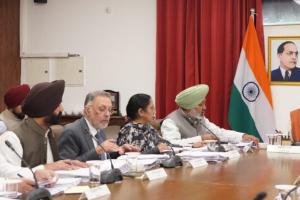 ਰਾਸ਼ਨ ਕਿੱਟ ਵਿੱਚ 2 ਕਿਲੋ ਮੂੰਗੀ-ਛੋਲਿਆਂ ਦੀ ਦਾਲ ਅਤੇ ਖੰਡ, ਇਕ ਕਿਲੋ ਲੂਣ , 200 ਗ੍ਰਾਮ ਹਲਦੀ ਅਤੇ ਇਕ ਲੀਟਰ ਸਰ੍ਹੋਂ ਦਾ ਤੇਲ ਸ਼ਾਮਲ ਹੋਵੇਗਾ - ਭਗਵੰਤ ਸਿੰਘ ਮਾਨ