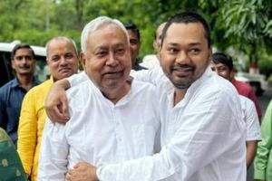 ਬਿਹਾਰ ਦੀ ਰਾਜਨੀਤੀ ਵਿੱਚ ਇੱਕ ਬਹੁਤ ਵੱਡਾ ਬਦਲਾਅ,ਮੁੱਖ ਮੰਤਰੀ ਨਿਤੀਸ਼ ਕੁਮਾਰ ਦੇ ਪੁੱਤਰ ਨਿਸ਼ਾਂਤ ਕੁਮਾਰ ਅੱਜ ਰਸਮੀ ਤੌਰ ’ਤੇ ਜਨਤਾ ਦਲ (ਯੂਨਾਈਟਿਡ) ਵਿੱਚ ਸ਼ਾਮਲ ਹੋ ਗਏ