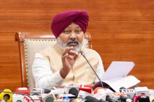 ਆਪ’ ਸਰਕਾਰ ਅਧੀਨ ਆਬਕਾਰੀ ਮਾਲੀਏ ਵਿੱਚ 86.77% ਦਾ ਵਾਧਾ, ਪਿਛਲੀਆਂ ਸਰਕਾਰਾਂ ਦੇ ਮੁਕਾਬਲੇ ਸਾਲਾਨਾ ਔਸਤ ਲਗਭਗ ਦੁੱਗਣੀ ਹੋਈ: ਹਰਪਾਲ ਸਿੰਘ ਚੀਮਾ