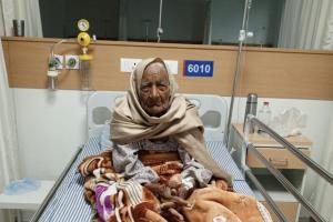 ਮੁੱਖ ਮੰਤਰੀ ਸਿਹਤ ਯੋਜਨਾ ਇਹ ਯਕੀਨੀ ਬਣਾਉਂਦੀ ਹੈ ਕਿ ਬਜ਼ੁਰਗਾਂ ਨੂੰ ਵਿੱਤੀ ਬੋਝ ਤੋਂ ਬਿਨਾਂ ਸਨਮਾਨਜਨਕ ਅਤੇ ਨਕਦੀ ਰਹਿਤ ਸਿਹਤ ਸੇਵਾਵਾਂ ਮਿਲਣ: ਡਾ. ਬਲਬੀਰ ਸਿੰਘ