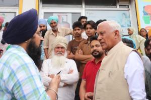 ਕੈਬਨਿਟ ਮੰਤਰੀ ਬਰਿੰਦਰ ਕੁਮਾਰ ਗੋਇਲ ਨੇ ਗੈਸ ਏਜੰਸੀ ਦਾ ਕੀਤਾ ਦੌਰਾ; ਗੈਸ ਸਪਲਾਈ ਦਾ ਲਿਆ ਜਾਇਜ਼ਾ