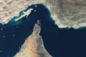 ਹੋਰਮੁਜ਼ ਜਲਡਮਰੂ ‘ਤੇ ਕੰਟਰੋਲ ਲਈ ਈਰਾਨ ਨੇ ਤਿਆਰ ਕੀਤੇ 12 ਸਖ਼ਤ ਨਿਯਮ 