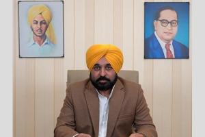 ਨਿਆਂ ਅਤੇ ਸਵੈ-ਮਾਣ ਲਈ ਸਭ ਕੁਝ ਕੁਰਬਾਨ ਕਰਨ ਲਈ ਤਿਆਰ ਹੋਣਾ ਚਾਹੀਦਾ ਹੈ, ਅਰਵਿੰਦ ਕੇਜਰੀਵਾਲ ਨੇ ਮਿਸਾਲ ਕਾਇਮ ਕੀਤੀ ਹੈ: ਮੁੱਖ ਮੰਤਰੀ ਭਗਵੰਤ ਸਿੰਘ ਮਾਨ