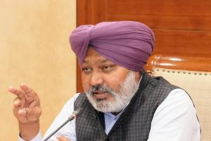 ਕਿਲੋਮੀਟਰ ਸਕੀਮ ਨਾਲ ਨੌਕਰੀਆਂ ਅਤੇ ਵਿਕਾਸ ਨੂੰ ਮਿਲੇਗਾ ਹੁਲਾਰਾ, ਪੰਜਾਬ ਵਿੱਚ ਵੱਡੇ ਪੱਧਰ 'ਤੇ ਬੱਸ ਸਰਵਿਸ ਦਾ ਵਿਸਥਾਰ: ਹਰਪਾਲ ਸਿੰਘ ਚੀਮਾ