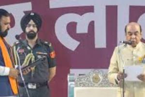 ਸਮਰਾਟ ਚੌਧਰੀ ਨੇ ਬਿਹਾਰ ਦੇ 24ਵੇਂ ਮੁੱਖ ਮੰਤਰੀ ਵਜੋਂ ਸਹੁੰ ਚੁੱਕ ਲਈ ਹੈ