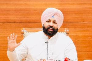 ਸਕੂਲ ਆਫ਼ ਐਮੀਨੈਂਸ ਤੋਂ ਲੈ ਕੇ ਵਿਸ਼ਵ-ਪੱਧਰੀ ਅਧਿਆਪਕ ਸਿਖਲਾਈ ਤੱਕ, ਪੰਜਾਬ ਦੀ 'ਸਿੱਖਿਆ ਕ੍ਰਾਂਤੀ' ਨੇ ਕੌਮੀ ਪੱਧਰ 'ਤੇ ਪਛਾਣ ਬਣਾਈ: ਹਰਜੋਤ ਸਿੰਘ ਬੈਂਸ
