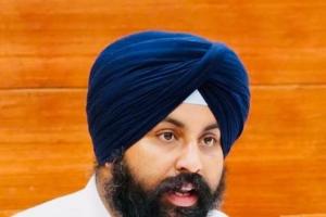 ਸਿੱਖਿਆ ਮੰਤਰੀ ਹਰਜੋਤ ਸਿੰਘ ਬੈਂਸ ਨੇ ਸਕੂਲ ਸਿੱਖਿਆ ਸਕੱਤਰ ਨੂੰ ਲਿਖਿਆ ਪੱਤਰ, ਵਿਭਾਗ ਨੂੰ ਫੀਸ ਢਾਂਚੇ ‘ਚ ਸੁਧਾਰਾਤਮਕ ਉਪਾਵਾਂ ਨੂੰ ਤੇਜ਼ੀ ਨਾਲ ਲਾਗੂ ਕਰਨ ਦੇ ਦਿੱਤੇ ਨਿਰਦੇਸ਼