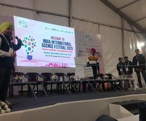 ਮਾਲੇਰਕੋਟਲਾ ਨੇ ਇੰਡੀਆ ਇੰਟਰਨੈਸ਼ਨਲ ਸਾਇੰਸ ਫੈਸਟੀਵਲ ਵਿੱਚ ਦਿਖਾਇਆ ਕਮਾਲ